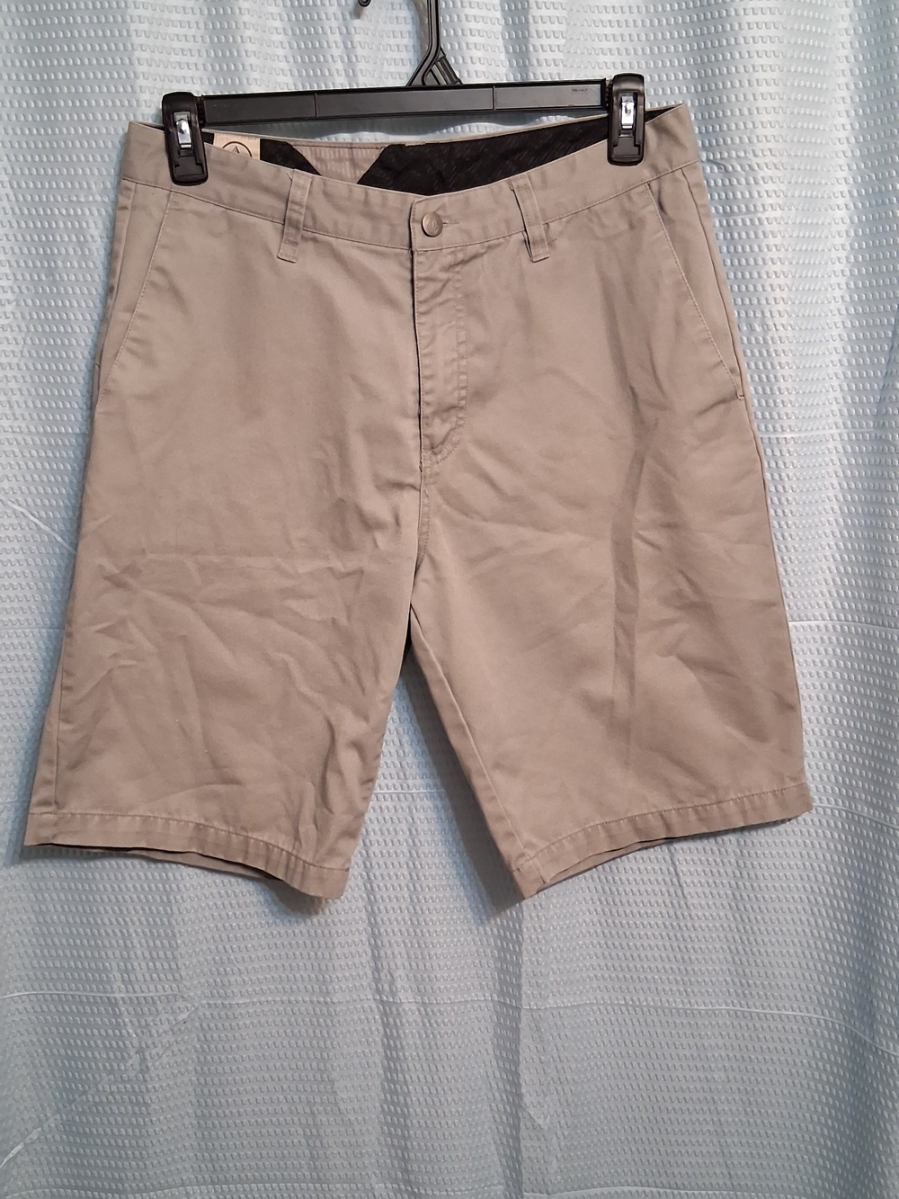 Volcom Men's Flat-Front Chino Shorts - Light Khaki